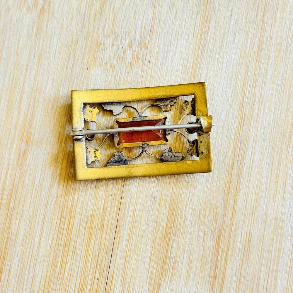 VTG GLP George L Paine Art Nouveau Grape Flower Brooch Victorian Amber Glass